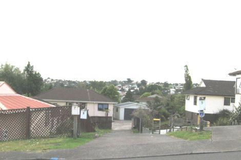 Photo of property in 9 Holmes Drive South, West Harbour, Auckland, 0618