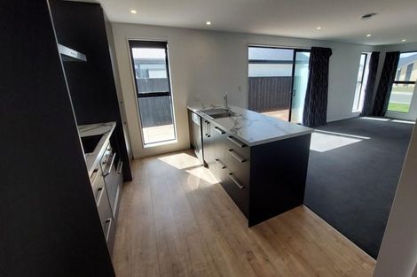 Photo of property in 18 Grimwood Street, Woodend, 7610