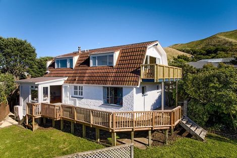 Photo of property in 10 Kotipu Place, Pukerua Bay, 5026