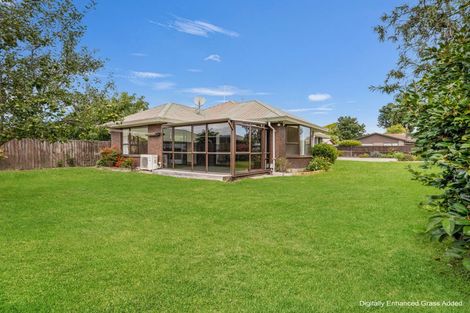 Photo of property in 8 Peebles Drive, Hei Hei, Christchurch, 8042