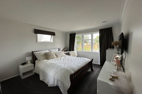 Photo of property in 4 Norwich Place, Awapuni, Palmerston North, 4412