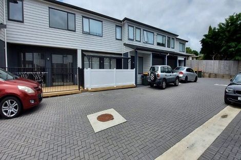 Photo of property in 4b Geordie Street, Henderson, Auckland, 0612