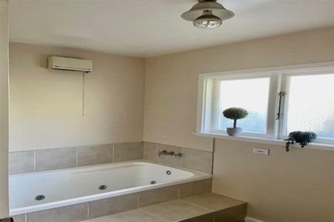 Photo of property in 701 Main South Road, Islington, Christchurch, 8042