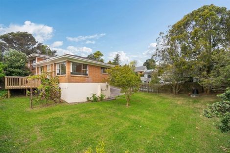 Photo of property in 2/40 Blakeborough Drive, Forrest Hill, Auckland, 0620