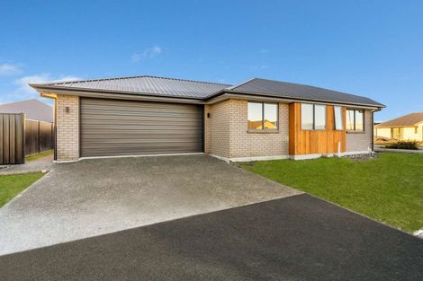Photo of property in 1 Paroto Street, Kaiapoi, 7630
