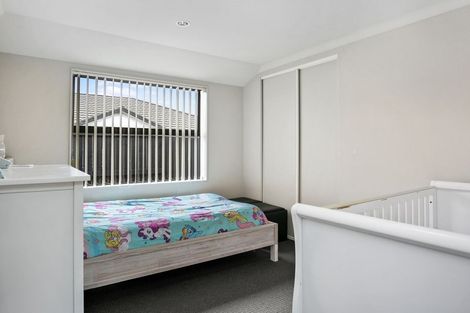 Photo of property in 15 Jasmine Place, Cambridge, 3434