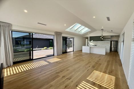 Photo of property in 16 Oriel Way, Rolleston, 7614