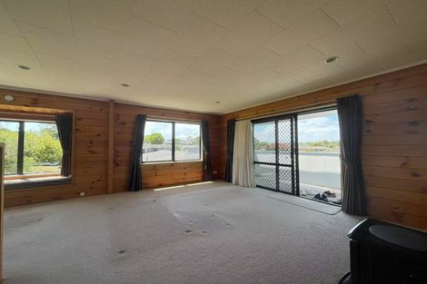 Photo of property in 1/10 Sirius Place, Botany Downs, Auckland, 2010