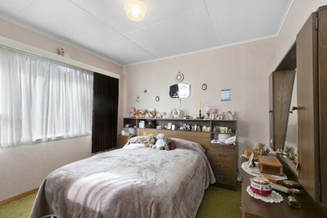 Photo of property in 34 Peel Place, Wainuiomata, Lower Hutt, 5014
