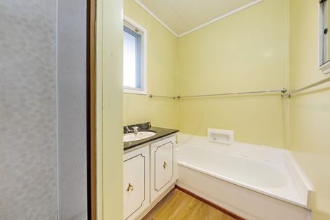 Photo of property in 495 Massey Road, Mangere, Auckland, 2022