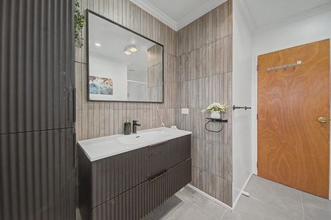 Photo of property in 3/55 Tuhikaramea Road, Dinsdale, Hamilton, 3204