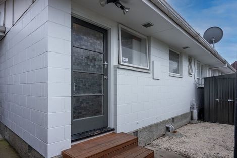 Photo of property in 2/82 Holly Road, St Albans, Christchurch, 8014