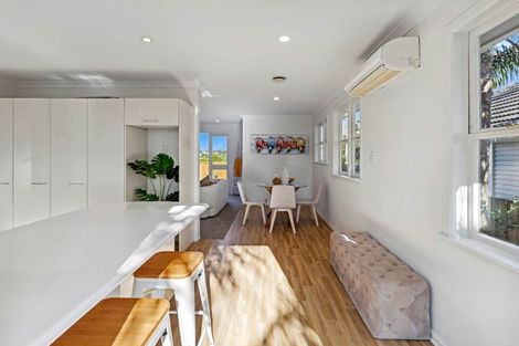 Photo of property in 31 Tiraumea Drive, Pakuranga, Auckland, 2010