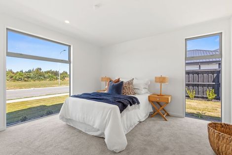 Photo of property in 52 Greig Crescent, Amberley, 7410