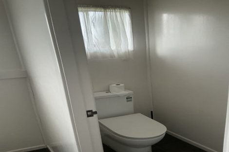 Photo of property in 44-46 Baylands Drive, Newlands, Wellington, 6037