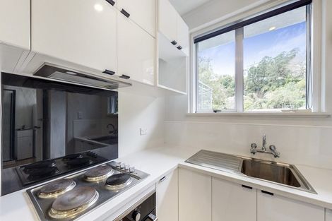 Photo of property in 146 Glenmore Street, Northland, Wellington, 6012