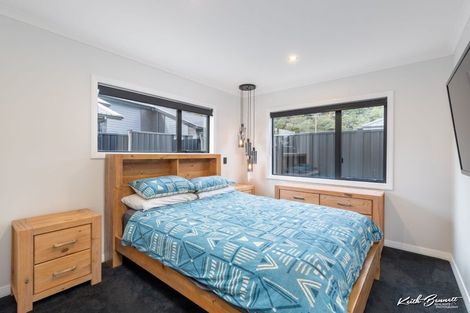 Photo of property in 8 Fenwick Crescent, Wallaceville, Upper Hutt, 5018