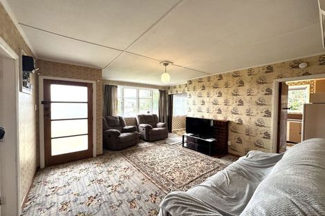 Photo of property in 14 Market Street, Kaitangata, 9210