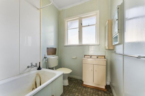 Photo of property in Police Station, 1/1 Bell Street, Whanganui, Wanganui, 4500
