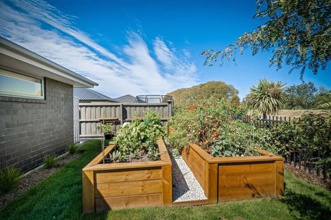 Photo of property in 16 Hungerford Drive, Rolleston, 7615