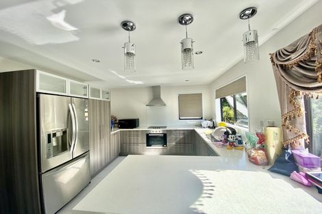 Photo of property in 63 Leo Street, Glen Eden, Auckland, 0602