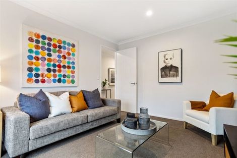 Photo of property in 5 Aporo Drive, Kumeu, 0810