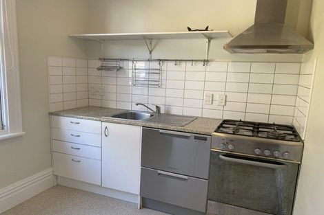 Photo of property in 108 Wallace Street, Mount Cook, Wellington, 6021