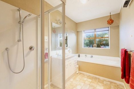 Photo of property in 1/17 Ngarimu Crescent, Taradale, Napier, 4112