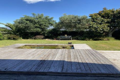 Photo of property in 31 Waiwherowhero Drive, St Andrews, Hamilton, 3200