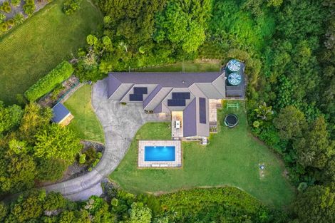 Photo of property in 343 Glenvar Road, Long Bay, Auckland, 0630