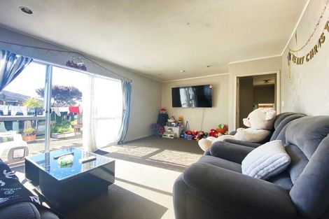 Photo of property in 94 Coronation Road, Papatoetoe, Auckland, 2025