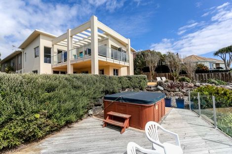 Photo of property in 23 Motukari Place, Onaero, Waitara, 4383