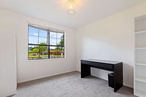 Photo of property in 63 Luanda Drive, Ranui, Auckland, 0612