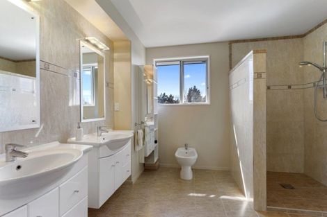 Photo of property in 63 Osborne Road, Amberley, 7410