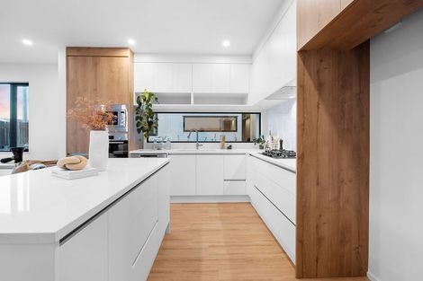 Photo of property in 1c Maxwelton Drive, Mairangi Bay, Auckland, 0630