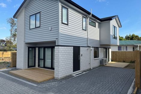 Photo of property in 4 Hughdene Place, Henderson, Auckland, 0610