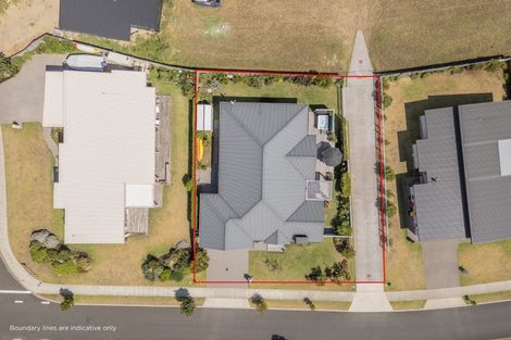 Photo of property in 105 Kupe Drive, Whitianga, 3510