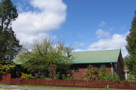 Photo of property in 1 Glengarry Place, Hilltop, Taupo, 3330