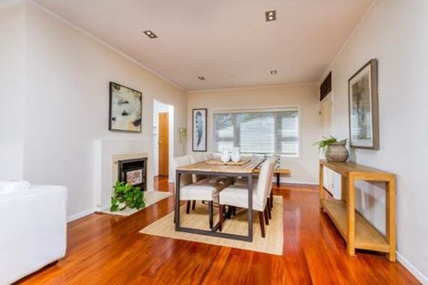 Photo of property in 308 Hurstmere Road, Takapuna, Auckland, 0622