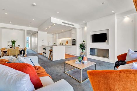 Photo of property in Clyde Quay Wharf, 7u1b Clyde Quay Wharf, Te Aro, Wellington, 6011