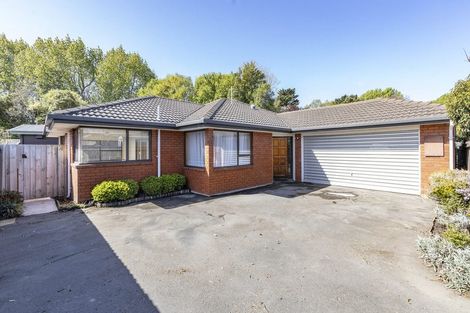 Photo of property in 24 Woodbury Street, Avonhead, Christchurch, 8042