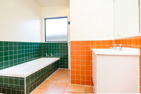 Photo of property in 10 Montpelier Drive, Taradale, Napier, 4112