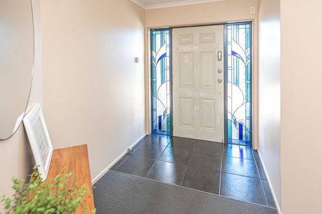 Photo of property in 9 Sherwood Place, Springvale, Whanganui, 4501