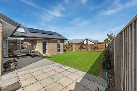 Photo of property in 2 Sincock Place, Kaiapoi, 7630