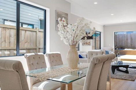Photo of property in 54 Hikuawa Road, Flat Bush, Auckland, 2019