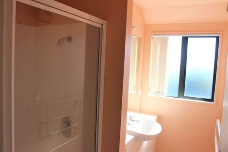 Photo of property in 74 Mandeville Street, Riccarton, Christchurch, 8011