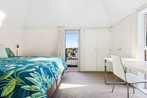 Photo of property in 102 Winchester Street, Merivale, Christchurch, 8014