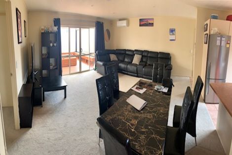 Photo of property in 16 James Road, Manurewa, Auckland, 2102