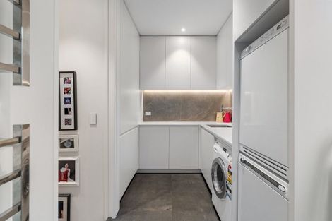 Photo of property in 7 Helmores Lane, Merivale, Christchurch, 8014