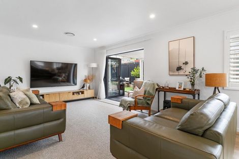 Photo of property in 6 Terrace Avenue, Mount Maunganui, 3116